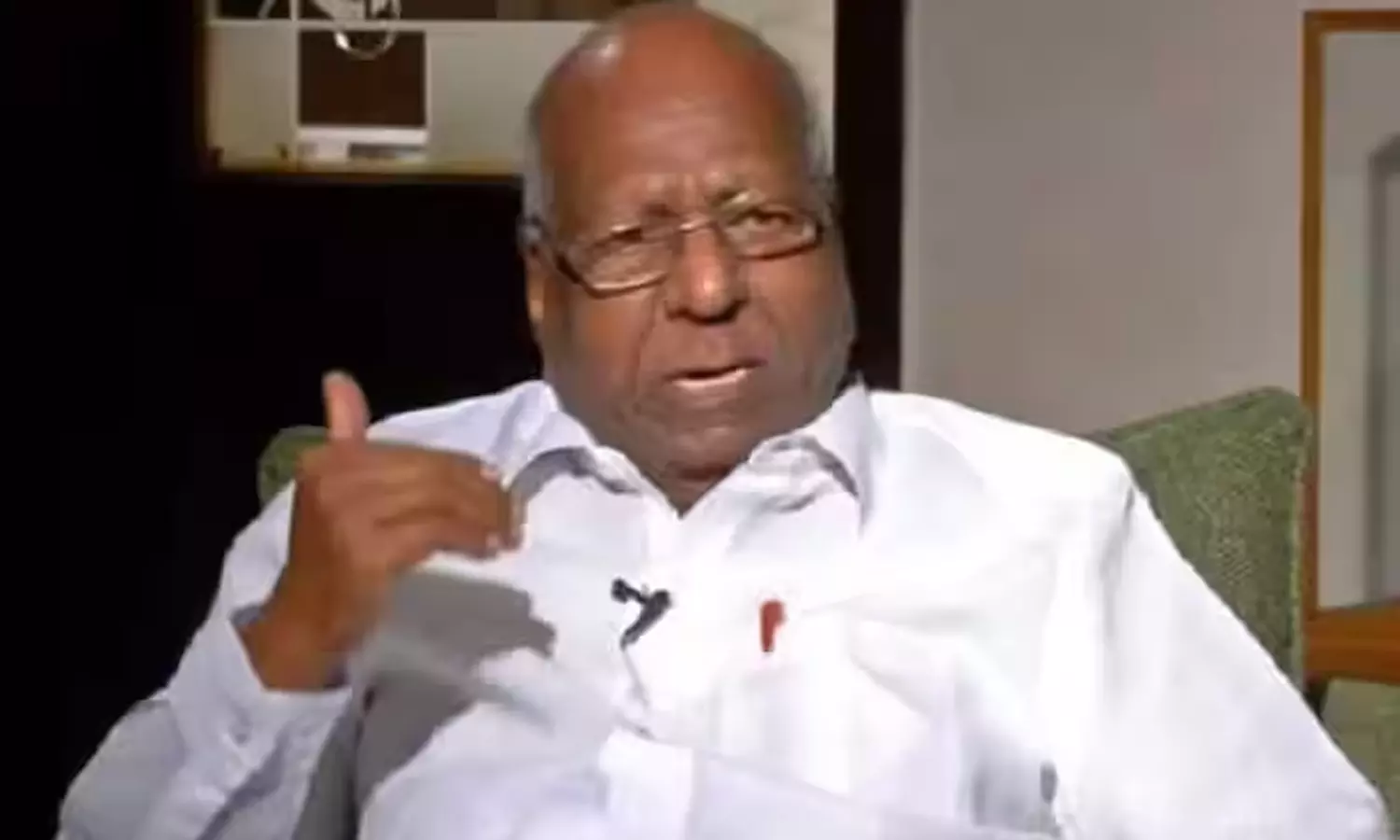 ஆற்காடு வீராசாமி ஆஸ்பத்திரியில் அனுமதி ஆற்காடு வீராசாமி ஆஸ்பத்திரியில் அனுமதி