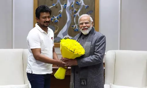 பா.ஜ.க. தலைவர்கள் பாராட்டினால் ஜாக்கிரதையாக இருக்க வேண்டும்...