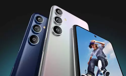 குறைந்த பட்ஜெட்டில் மிட்ரேன்ஜ் ஸ்மார்ட்போன் அறிமுகம் செய்யும் சாம்சங்