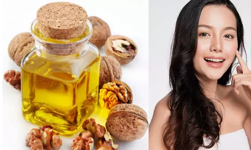 சரும ஆரோக்கியத்தை அதிகரிக்கும் வாதுமை எண்ணெய்