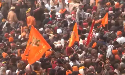 இன்று முதல் பொதுமக்களுக்கு அனுமதி: ராமர் கோவிலில் அலைமோதும் பக்தர்கள் கூட்டம்