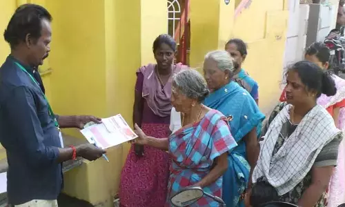 ரேசன் கடை பணியாளர்களுக்கு ஊக்கத்தொகை அறிவிப்பு