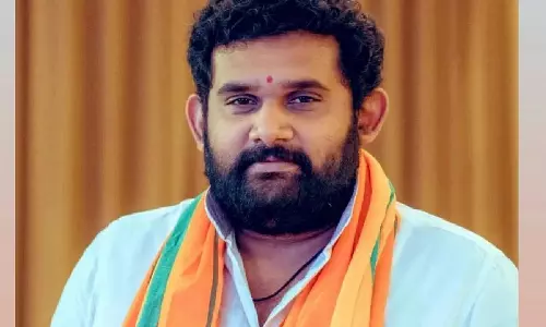 பாஜக பெண் நிர்வாகி தாக்குதல்- அமர் பிரசாத் ரெட்டி மீது வழக்குப்பதிவு