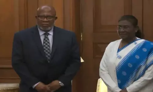 டெல்லியில் குடியரசு தலைவரை சந்தித்த ஐ.நா தலைவர்