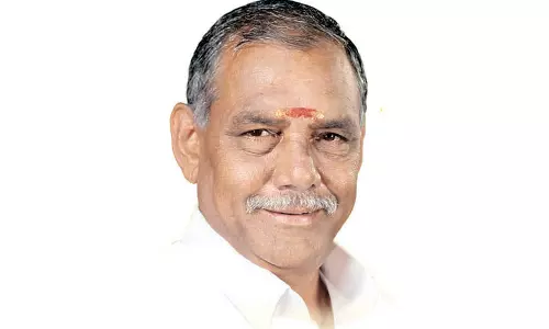 கோவை மேற்கு மாவட்ட தி.மு.க. முன்னாள் செயலாளர் பையா கவுண்டர் திடீர் தற்கொலை