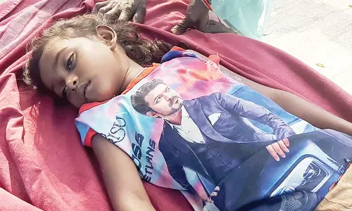 குளித்தலை அருகே மின்சாரம் தாக்கி 6 வயது சிறுமி பலி