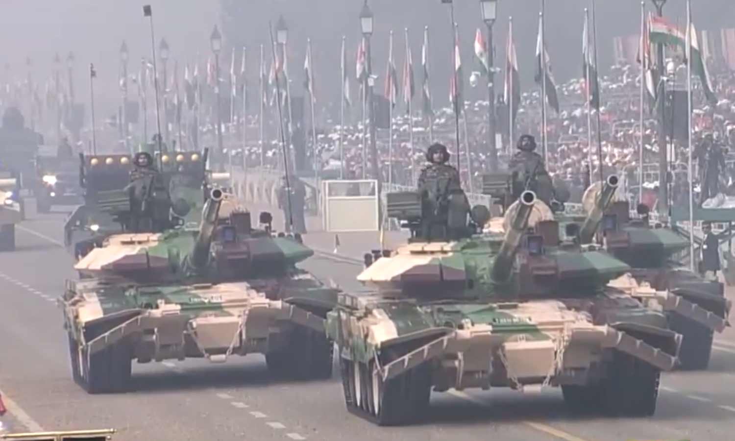 இந்திய குடியரசு தினவிழா அணிவகுப்பு- வீடியோக்கள்