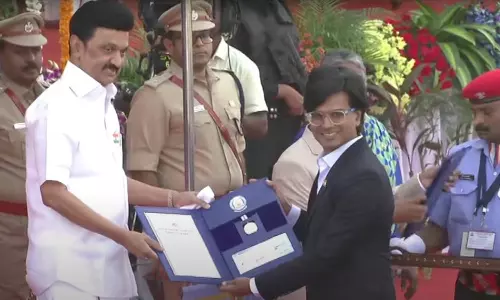 முகமது ஜூபேருக்கு மத நல்லிணக்க விருது