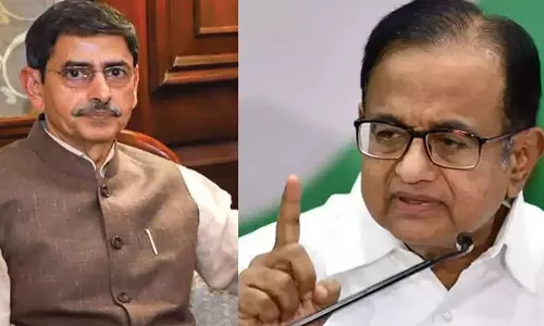 5 மாதங்களாக துணைவேந்தர் இல்லாமல் இயங்கும் சென்னை பல்கலைக்கழகம்- கவர்னரை சாடிய ப.சிதம்பரம்