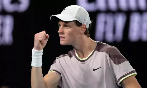 ஆஸ்திரேலிய ஓபன் டென்னிஸ்- சாம்பியன் பட்டம் வென்றார் ஜானிக் சின்னர்