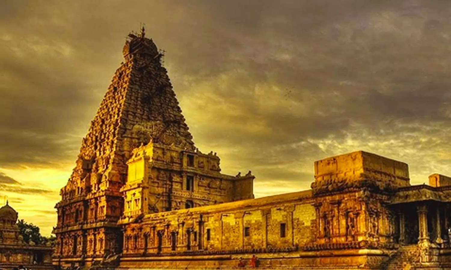 விநாயகரின் சட்டாட்சர மந்திரம்