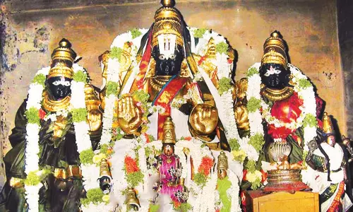 கிரக தோஷங்கள் நீங்க... திருப்புல்லாணி வாங்க...