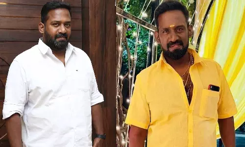 முடிதிருத்தும் தொழிலாளிகளை கவுரவப்படுத்திய ரோபோ சங்கர்