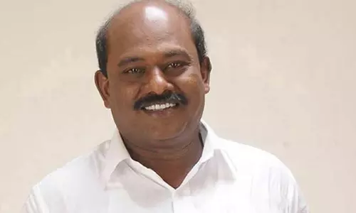 மழையால் பாதிக்கப்பட்ட வியாபாரிகளுக்கு வட்டியில்லா கடன்- விக்கிரமராஜா வலியுறுத்தல்