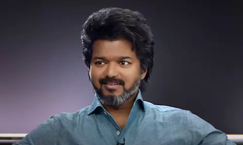 தலைப்பிலேயே தவறவிட்ட விஜய்- வைரலாகும் வீடியோ