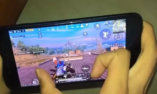 பப்ஜி விளையாடியதை தாய் கண்டித்ததால் மாணவர் தற்கொலை