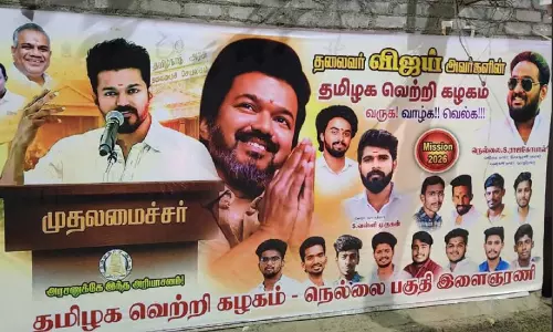 அரசனுக்கே இந்த அரியாசனம் என்ற வாசகத்துடன் விஜய் கட்சியினரின் பரபரப்பு போஸ்டர்கள்