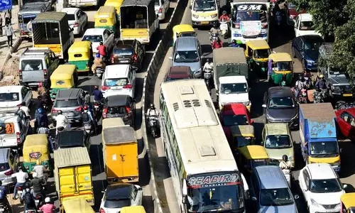 உலகளவில் போக்குவரத்து நெரிசல் மிக்க நகரம்- பெங்களூரு முன்னேற்றம்