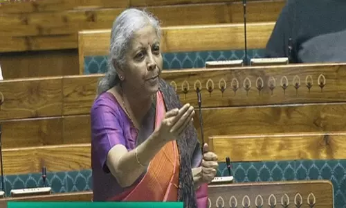 நிதி பகிர்வை தீர்மானிப்பது நான் அல்ல- மக்களவையில் அமைச்சர் நிர்மலா சீதாராமன்