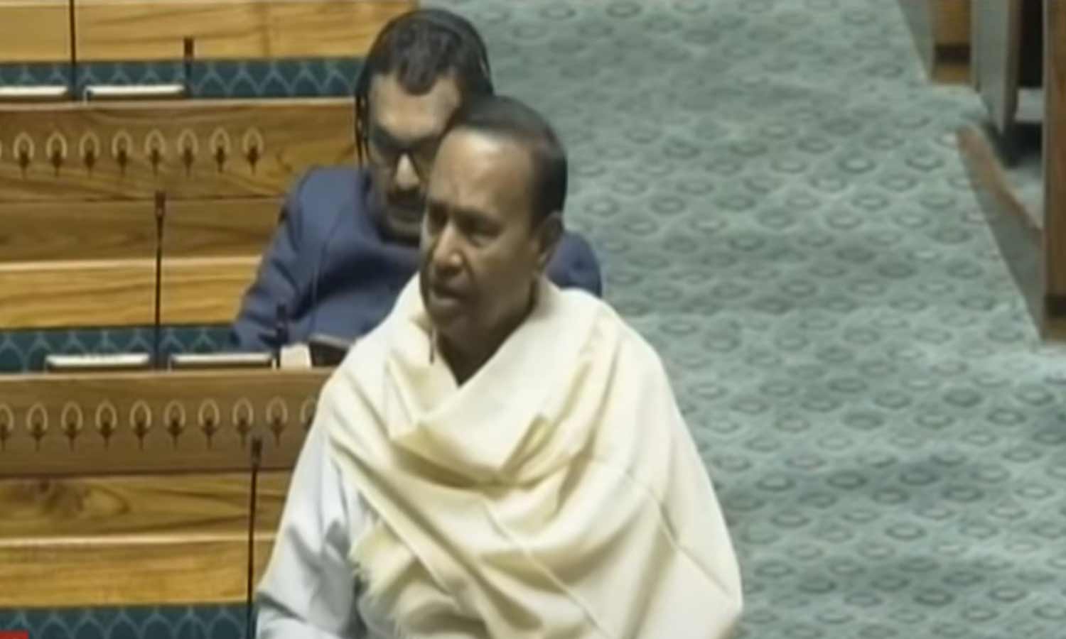 மக்களவையில் திமுக- பாஜக எம்.பி.க்கள் இடையே கடும் வாக்குவாதம்