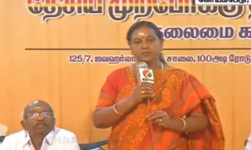 யாருடன் கூட்டணி?- மாவட்ட செயலாளர்களுடன் பிரேமலதா ஆலோசனை