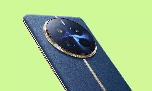 டிரான்ஸ்பேரன்ட் பேக் பேனல் கொண்ட ரியல்மி 12 ப்ரோ பிளஸ் - வெளியீடு எப்போ தெரியுமா?