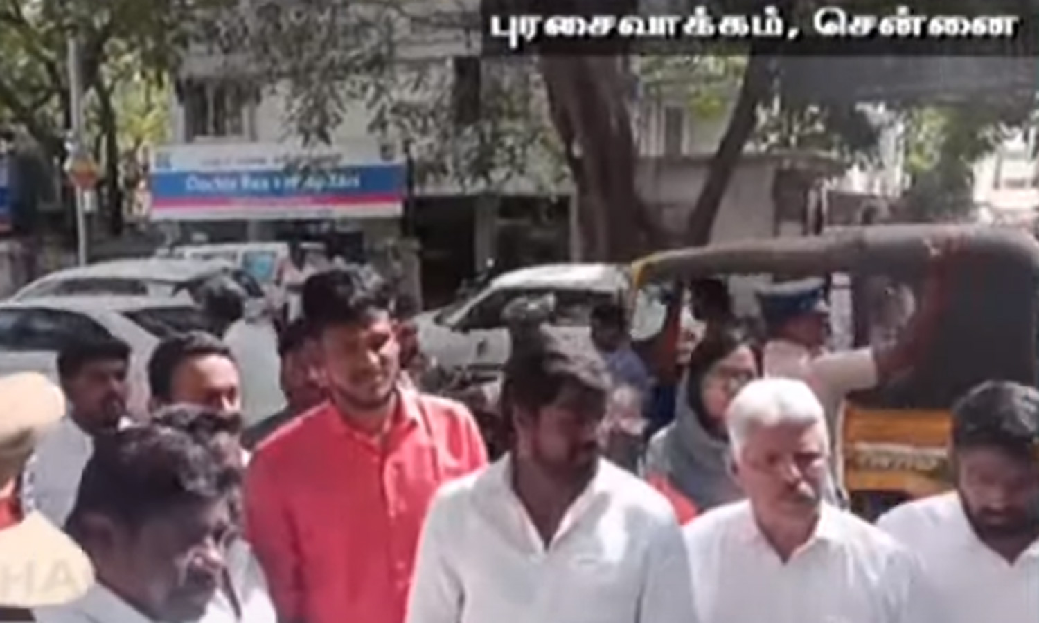 நாம் தமிழர் கட்சி நிர்வாகிகள் 2 பேர் என்.ஐ.ஏ. அலுவலகத்தில் ஆஜர்