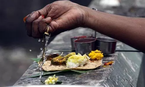 தாகத்தால் தவிக்கும் தாய்-தந்தைக்கு எள் கலந்த தண்ணீர் தாருங்கள்!