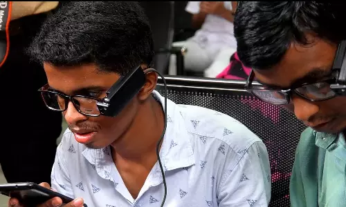 விழிச்சவாலை போக்கும் `ஸ்மார்ட் விஷன் கண்ணாடிகள்