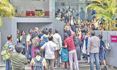 பள்ளிகளுக்கு வெடிகுண்டு மிரட்டல்- 3 பிரிவுகளில் வழக்கு பதிவு