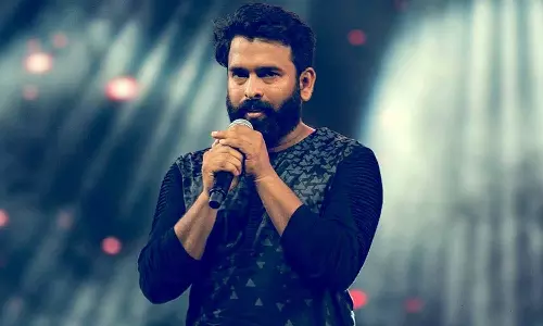 விஜய் கட்சி பாடலுக்கு இசையமைக்க ரெடி - சந்தோஷ் நாராயணன்