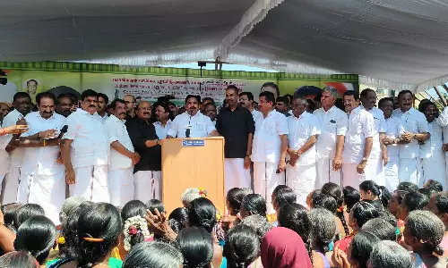 எதிரியையும் வாழவைத்தவர் எம்.ஜி.ஆர்.: ஆ.ராசாவுக்கு பதிலடி