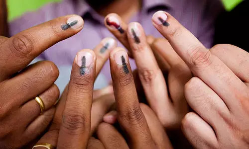 இந்தியாவில் 97 கோடி வாக்காளர்கள் வாக்களிக்க தகுதி- தேர்தல் ஆணையம்