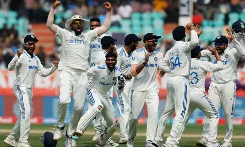 அவர் தான் பிரச்சினையே.. இந்திய வீரர் குறித்து முன்னாள் இங்கிலாந்து கேப்டன் கருத்து