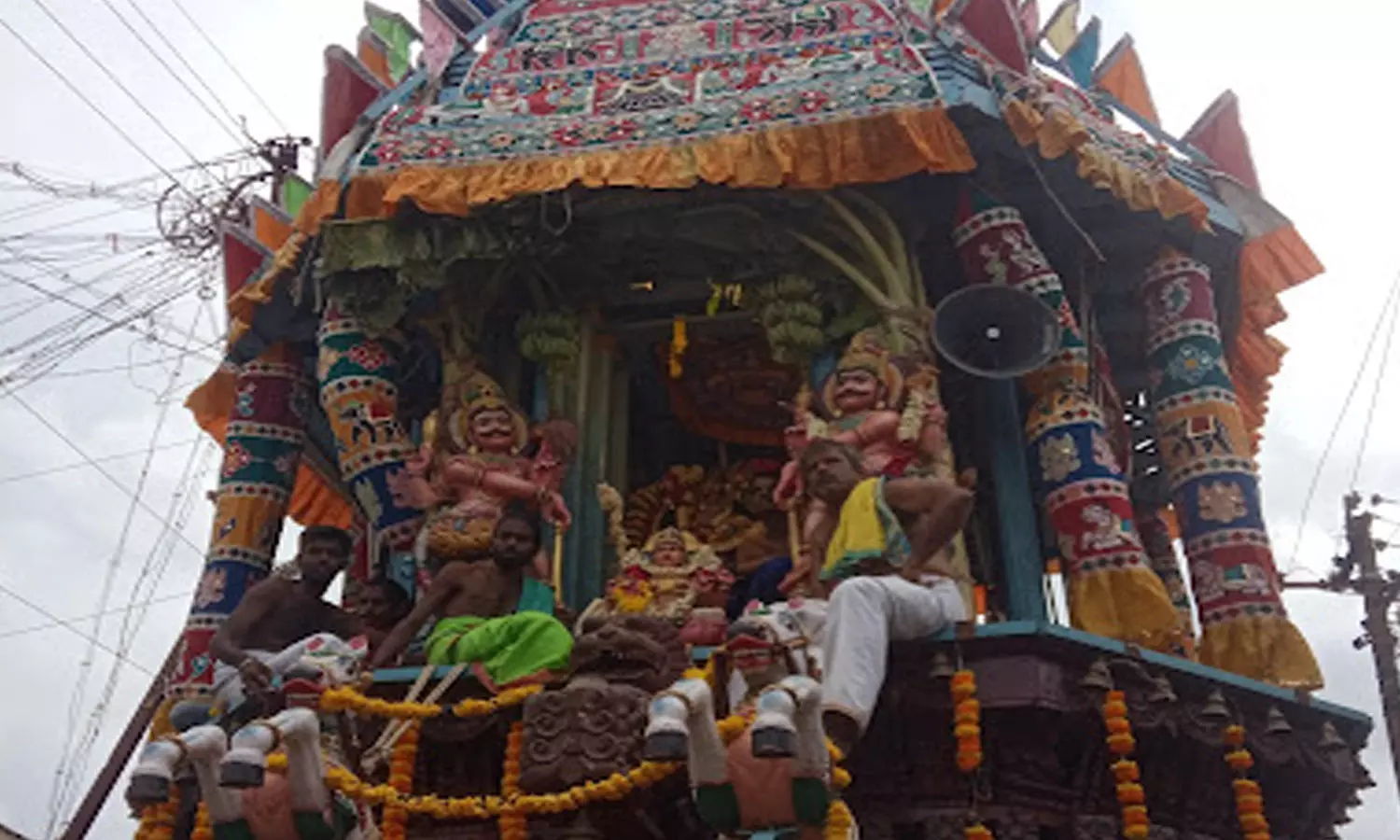 12 மாதமும் திருவிழாக்கள் 12 மாதமும் திருவிழாக்கள்