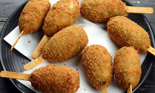 கொரின் ஸ்பெஷல் பனானா ஃபிரை