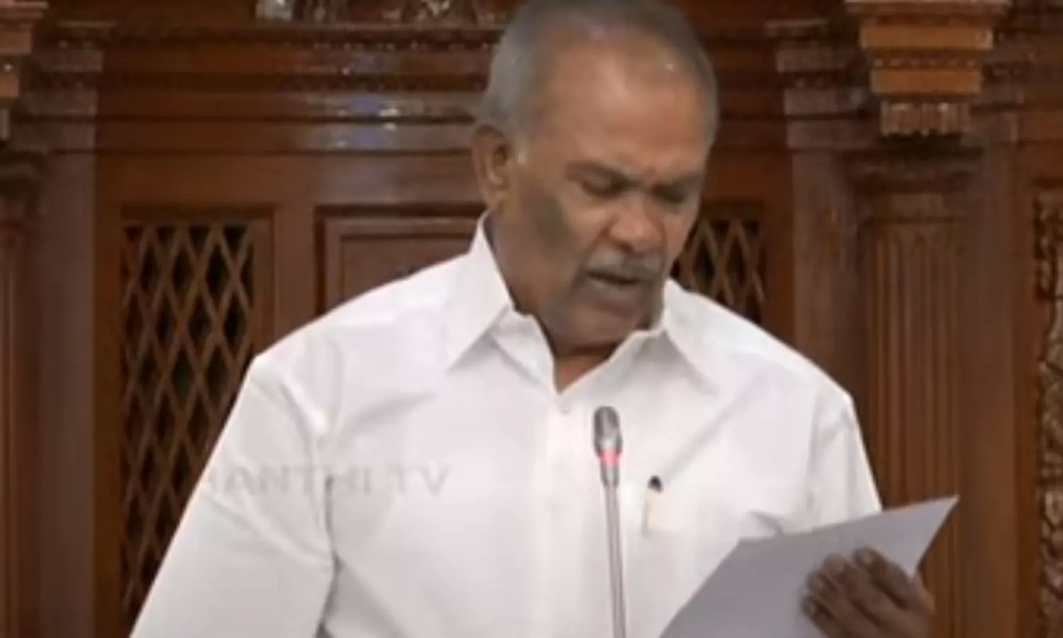 தமிழக சட்டசபை: விஜயகாந்த் மறைவுக்கு இரங்கல் தீர்மானம் தமிழக சட்டசபை: விஜயகாந்த் மறைவுக்கு இரங்கல் தீர்மானம்