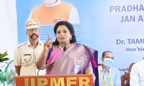 யாரும் கேள்வி கேட்க கூடாது என்ற ரீதியில் அரசு செயல்படக்கூடாது- கவர்னர் தமிழிசை