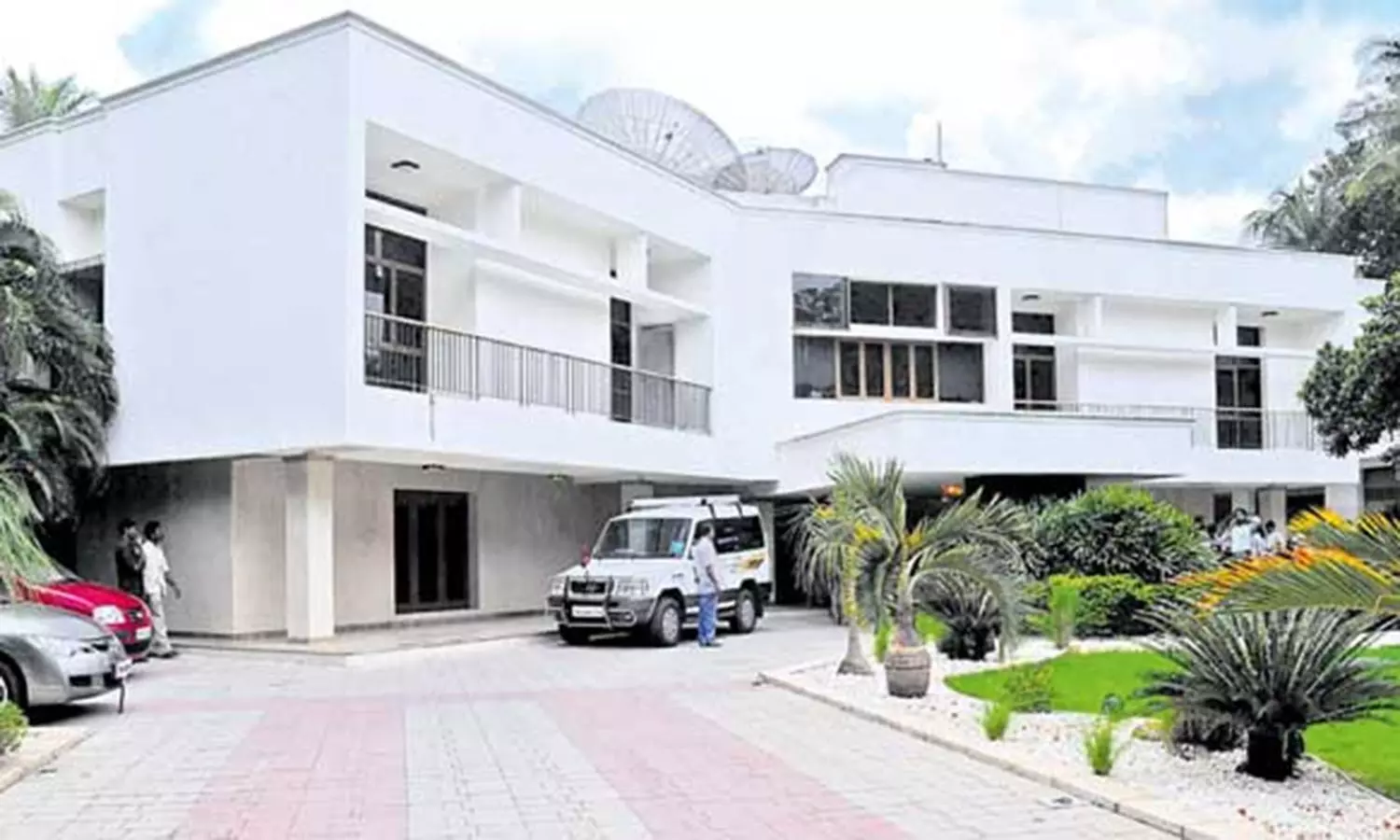 ஜெயலலிதாவின் போயஸ் கார்டன் வீட்டை நிர்வகிக்க ஏற்படுத்தப்பட்ட அறக்கட்டளை சட்டம் ரத்து ஜெயலலிதாவின் போயஸ் கார்டன் வீட்டை நிர்வகிக்க ஏற்படுத்தப்பட்ட அறக்கட்டளை சட்டம் ரத்து