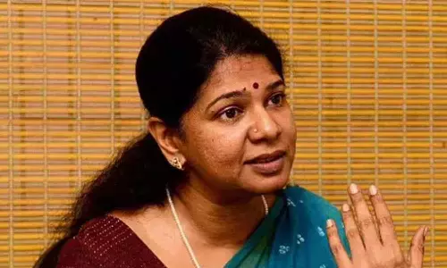 மத்திய அரசின் திட்டங்கள் புரியாத மொழிகளில் உள்ளன: திமுக எம்.பி. கனிமொழி பேச்சு