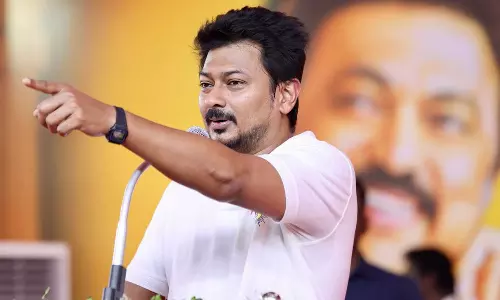 இளைஞர்களை வழிநடத்தும் ஆற்றல் மிகுந்த சக்தியாக மூத்த முன்னோடிகள் திகழ்கிறார்கள்- உதயநிதி ஸ்டாலின்