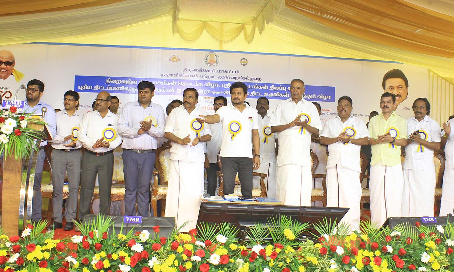 நெல்லை சந்திப்பு பஸ் நிலையத்தை அமைச்சர் உதயநிதி திறந்து வைத்தார்- பொதுமக்கள், வியாபாரிகள் மகிழ்ச்சி