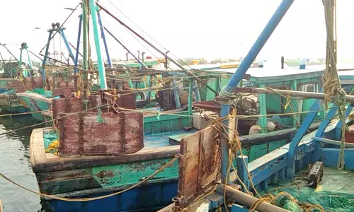 விசைப்படகு மீனவர்கள் இன்று முதல் காலவரையற்ற வேலைநிறுத்தப் போராட்டம்