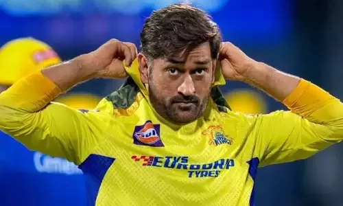 ஐ.பி.எல். கனவு அணிக்கு டோனி கேப்டன்- முன்னாள் வீரர்கள் தேர்வு