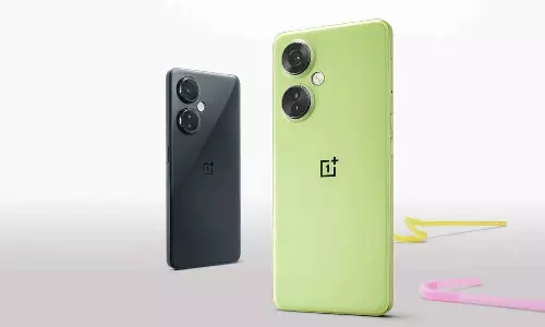ஒன்பிளஸ் ஸ்மார்ட்போனிற்கு திடீர் விலை குறைப்பு.. உடனே ஆர்டர் போடலாம் போலயே..