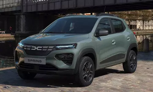 க்விட் காரின் எலெக்ட்ரிக் வெர்ஷன்.. தேதி குறித்த ரெனால்ட்..