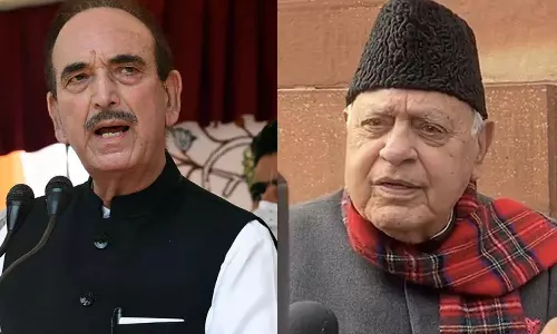 பிரதமர் மோடி, அமித் ஷாவை இரவு நேரத்தில் ஏன் சந்திக்க வேண்டும்?- குலாம் நபி ஆசாத்திற்கு பரூக் அப்துல்லா பதில்