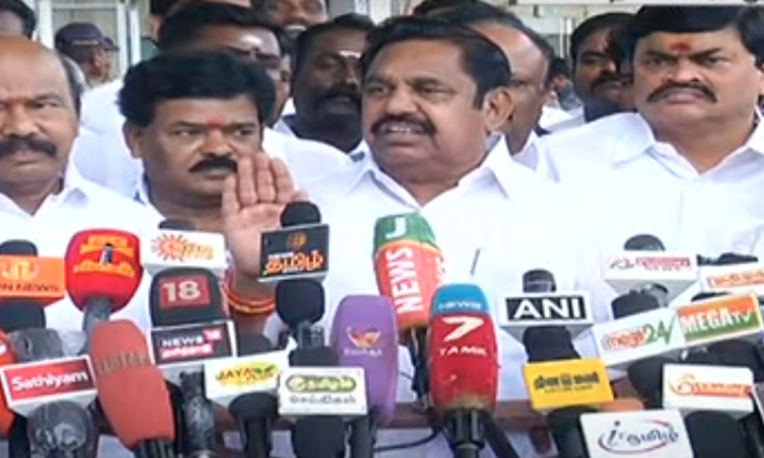 தேர்தல் கருத்து கணிப்புகள் அப்படியே நடக்காது: எடப்பாடி பழனிசாமி