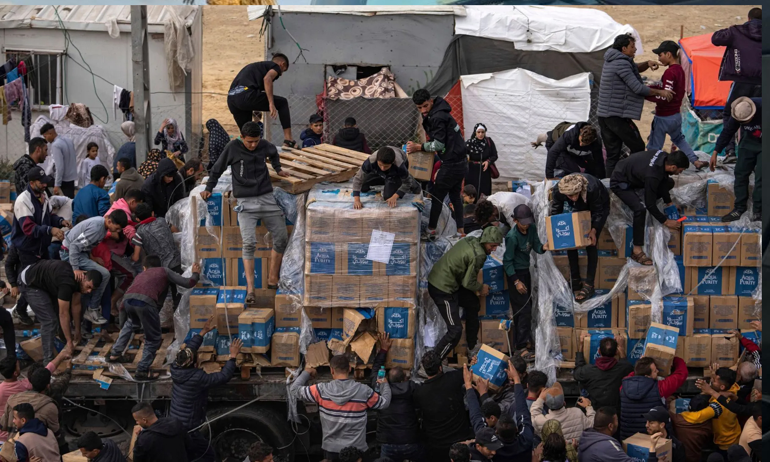 அசாதரண சூழலால் வடக்கு காசாவில் உணவு வினியோகம் நிறுத்தம்