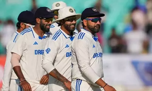 இங்கிலாந்துக்கு எதிரான 4-வது டெஸ்ட்: 2 இந்திய வீரர்கள் விலகல்